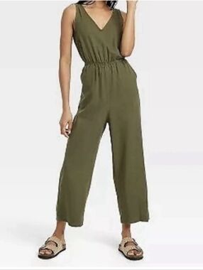 Universal Thread Olive Green Cut Out Back Jumpsuit Linen Blend, Sz XS
